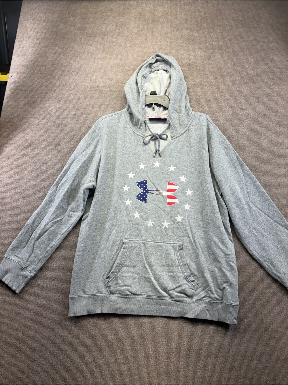 Under Armour Freedom Pullover Size XL